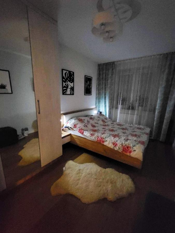 Nova Apartment Sanok Exteriör bild